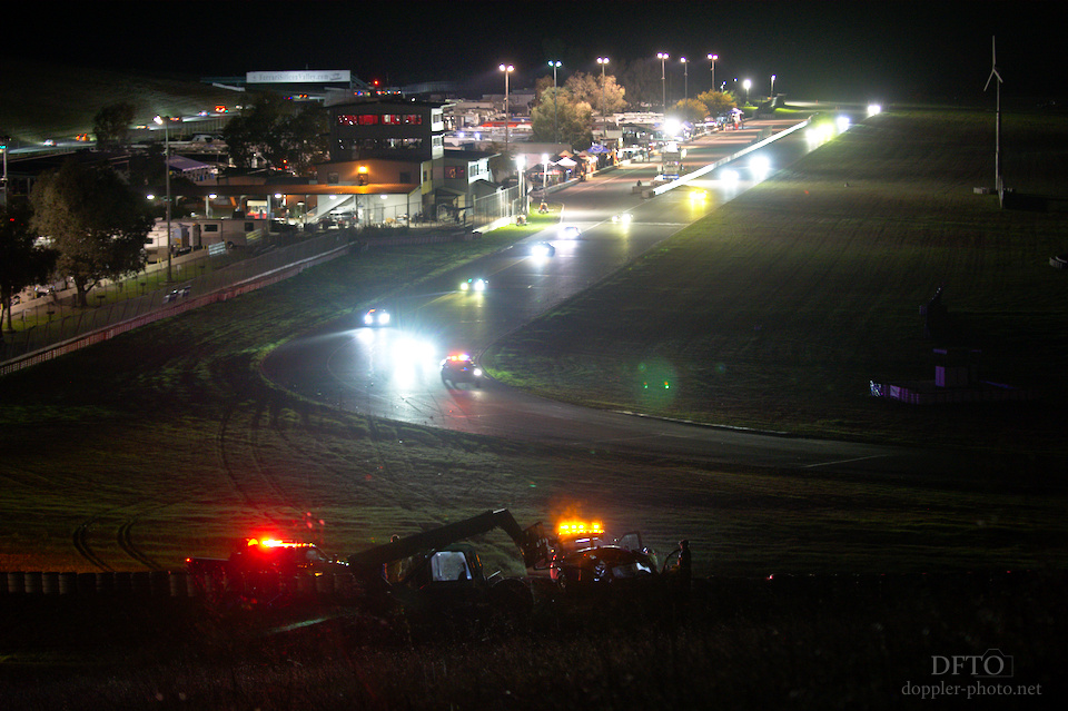 1/30s f/2.8 1600ISO 70mm